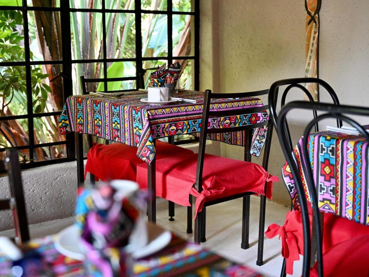 Kulanga Cottages ヨハネスブルグ エクステリア 写真